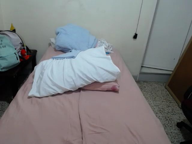 Live sex webcam photo for Dulce69hot #263575475