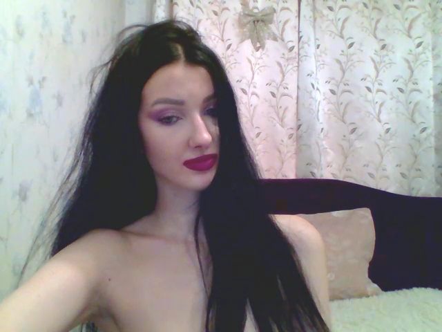 Live sex webcam photo for GirlPlayy #259734525