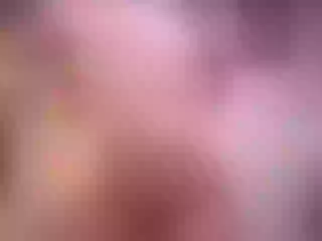 Live sex webcam photo for JuicyyAngel #241211053
