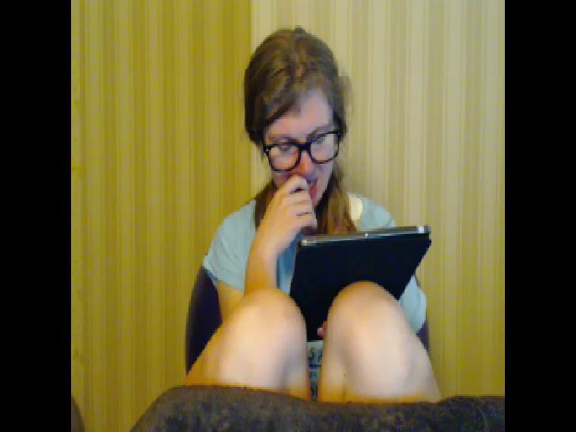 Live sex webcam photo for A_Girlie #253357301