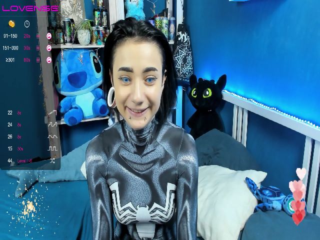 Live sex webcam photo for Nikki_Carter #260512112