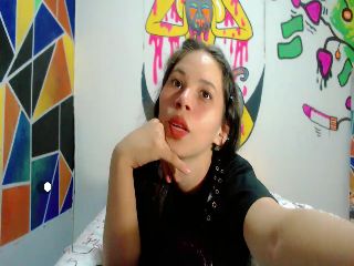 Live sex webcam photo for Moon_18 #251755987