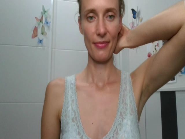 Live sex webcam photo for CelesteTasty #259607430