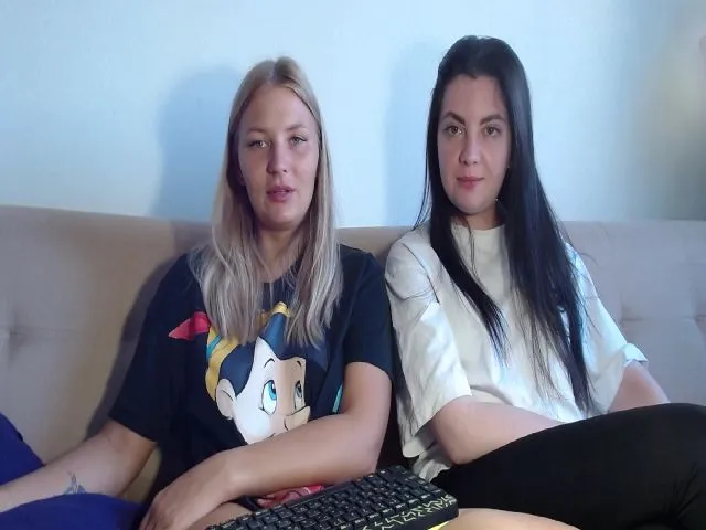 Live sex webcam photo for UrBlack_Kitty #253316693