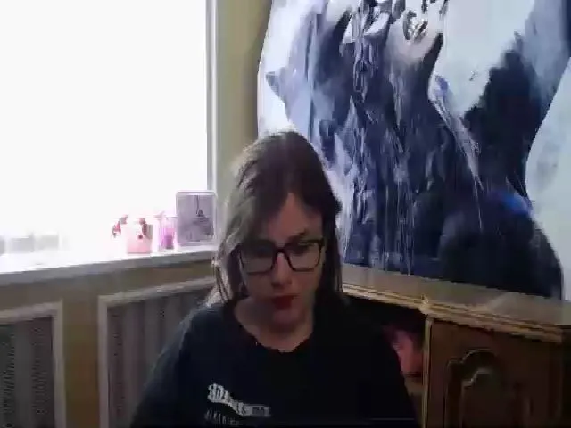 Live sex webcam photo for MonLais #258671497
