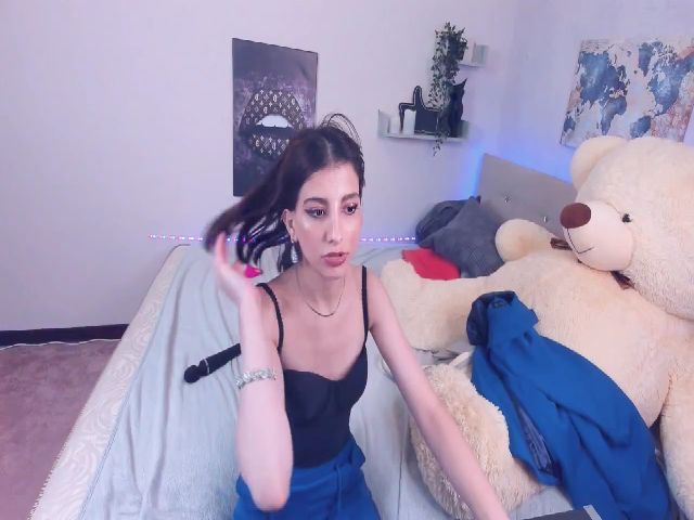 Live sex webcam photo for AnabelAris #263249913