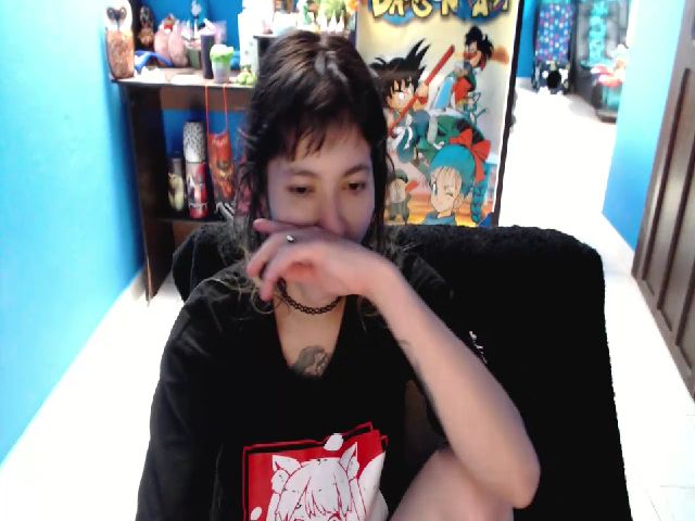 Live sex webcam photo for umaru_michae #255348219