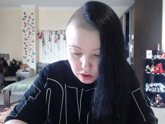 Live sex webcam photo for BlackCatxx #241189137