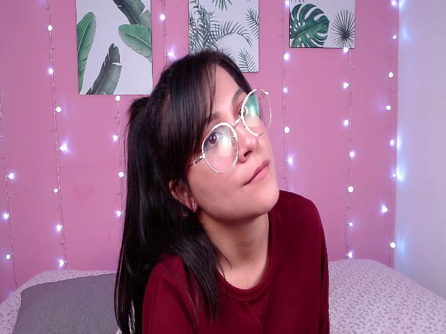 Live sex webcam photo for Eva_Collins2 #252691717