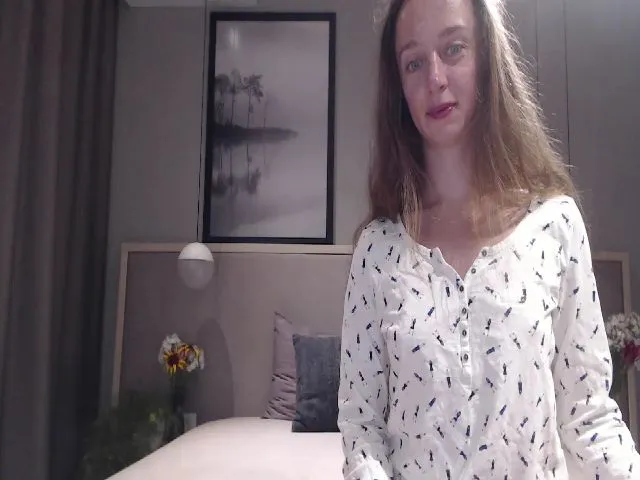 Live sex webcam photo for Innocent_Miss #255152829