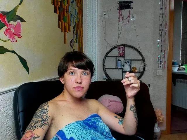 Live sex webcam photo for Reginasmilee #260647334
