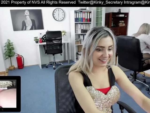 Live sex webcam photo for KinkyOffice #241248793