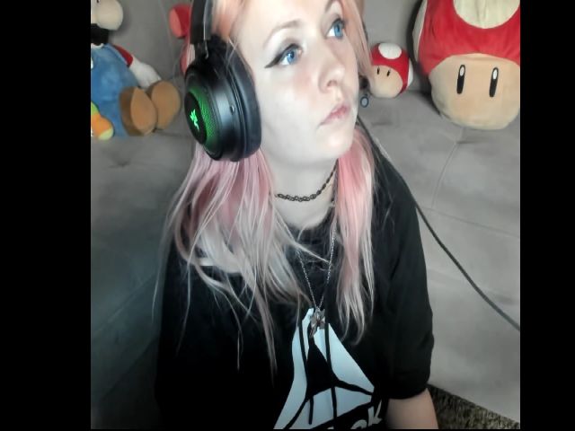 Live sex webcam photo for PrincessBluu #252689906