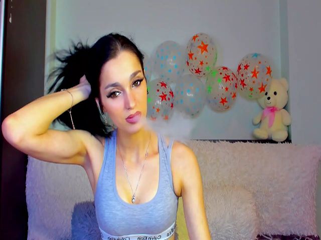 Live sex webcam photo for Ketlin #263989002
