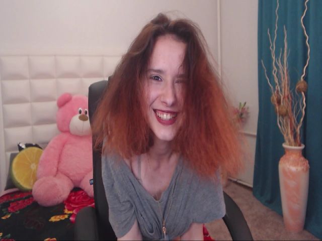 Live sex webcam photo for IrisNichols #254262422