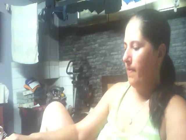 Live sex webcam photo for MGabrielle #265419926