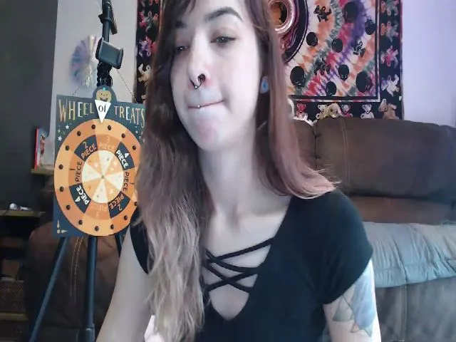 Live sex webcam photo for JaylaBliss #262352974