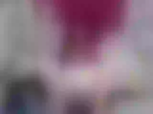 Live sex webcam photo for Pink_queenn #259905665