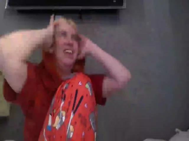 Live sex webcam photo for LOLAfuccBUNNY #263931481