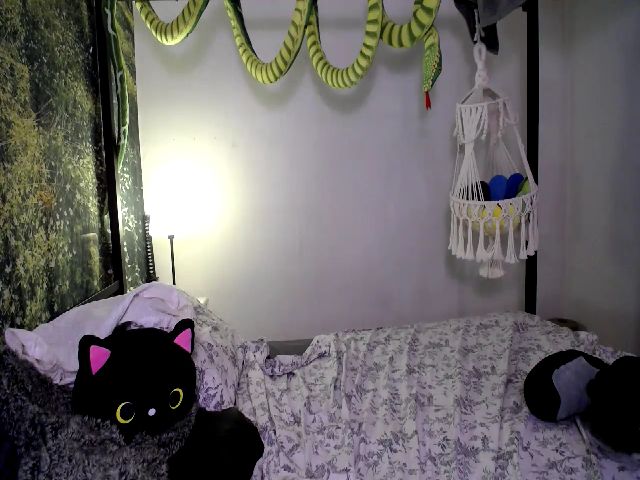 Live sex webcam photo for BabyLula #255833712