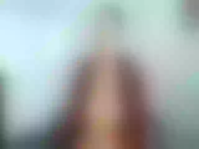 Live sex webcam photo for DollErotic69 #258003228