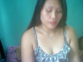 Live sex webcam photo for CandyRose26 #240680160