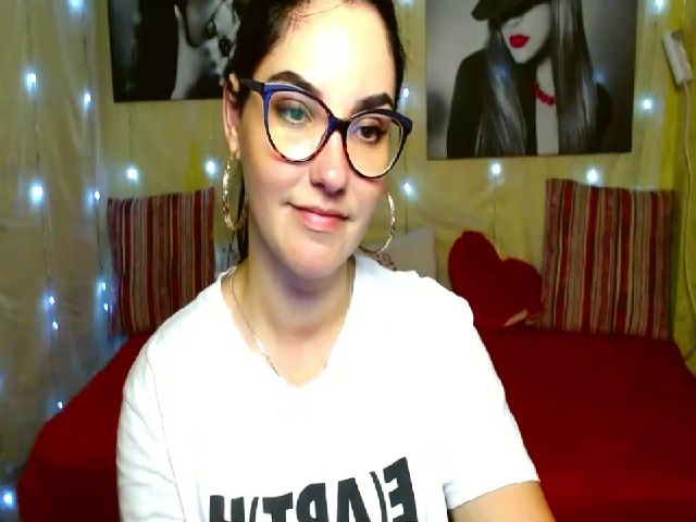 Live sex webcam photo for NataBorerro__ #259367542