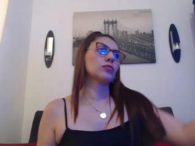 Live sex webcam photo for Sandrylove #263882124