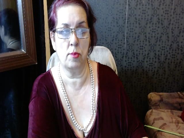 Live sex webcam photo for MissSanjane #254987076