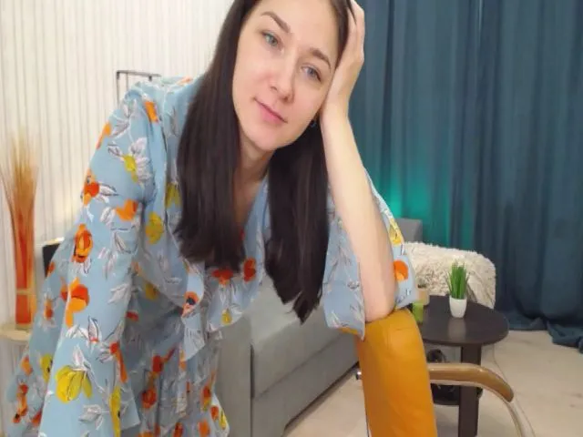 Live sex webcam photo for SylviaStar #254811614