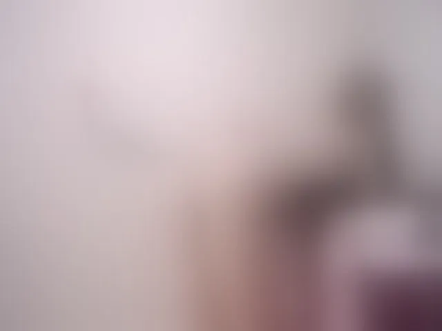 Live sex webcam photo for HotAndSexyGi #254106972