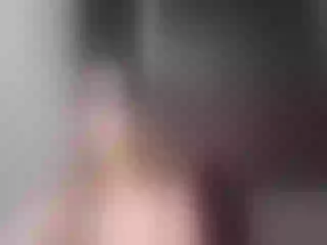 Live sex webcam photo for April_dew #253125881