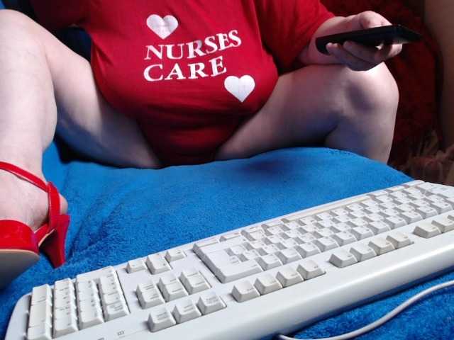 Live sex webcam photo for hornymarina #247701453