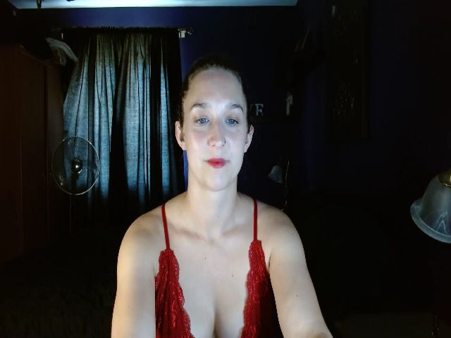 Live sex webcam photo for DanniEvans #253756160