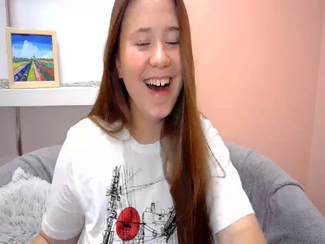 Live sex webcam photo for LindaThompson #264202514