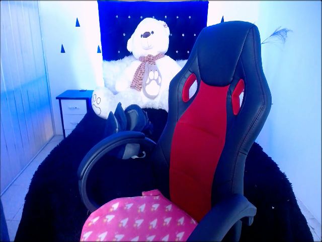 Live sex webcam photo for Samay_y #255640665