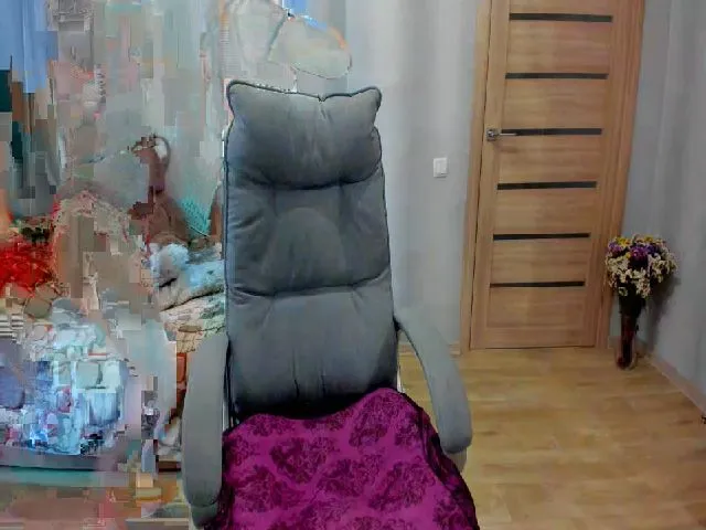 Live sex webcam photo for VenusZill #259856686