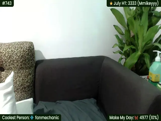 Live sex webcam photo for CrazyJane1 #257312218