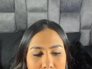 Live sex webcam photo for Malliajikz #240878176