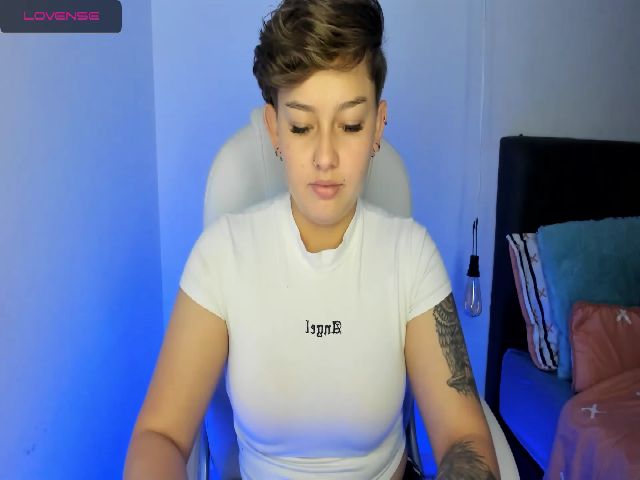 Live sex webcam photo for SalemJimenez #253291716