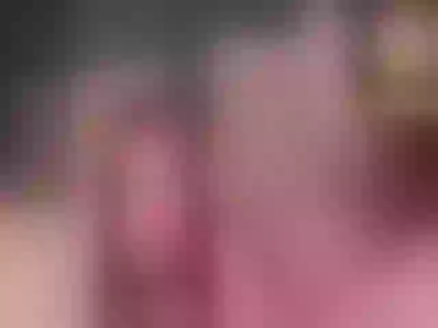 Live sex webcam photo for LiseFox #261943360