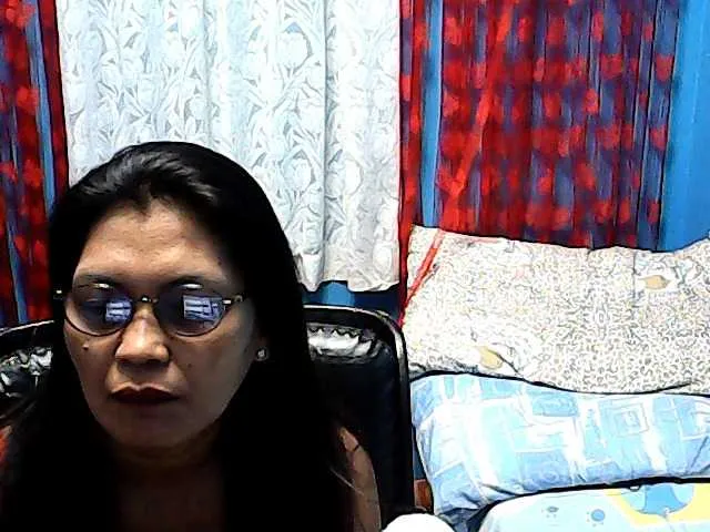 Live sex webcam photo for hOtGranny4u #241271667