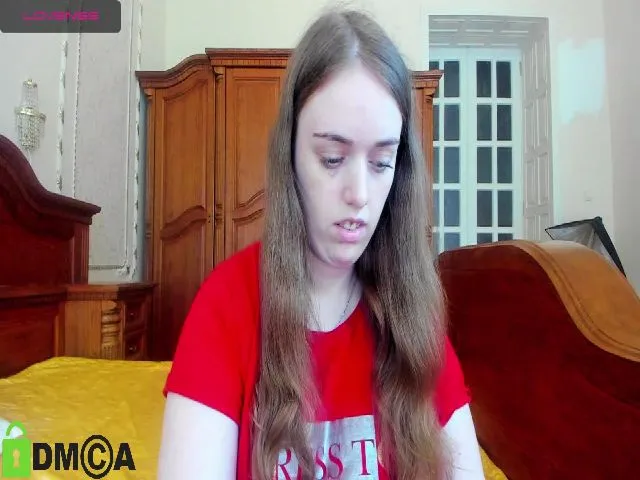 Live sex webcam photo for Fi_Lena #253061246