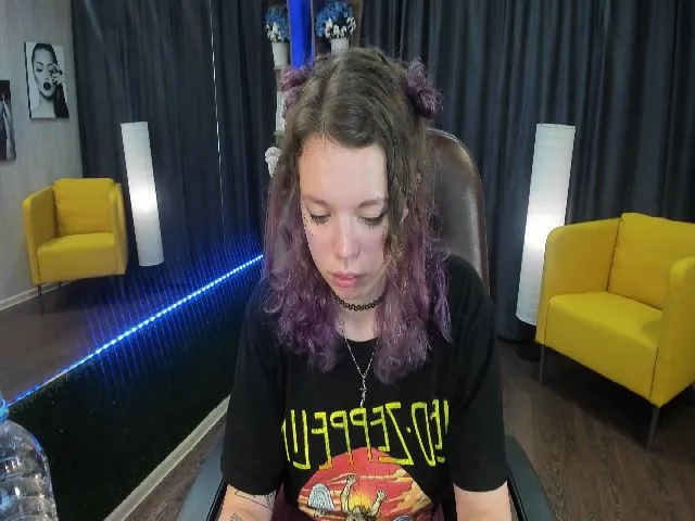 Live sex webcam photo for ClancyOsborne #253616552