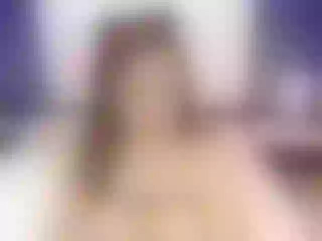 Live sex webcam photo for AnaisGarcia #240947749