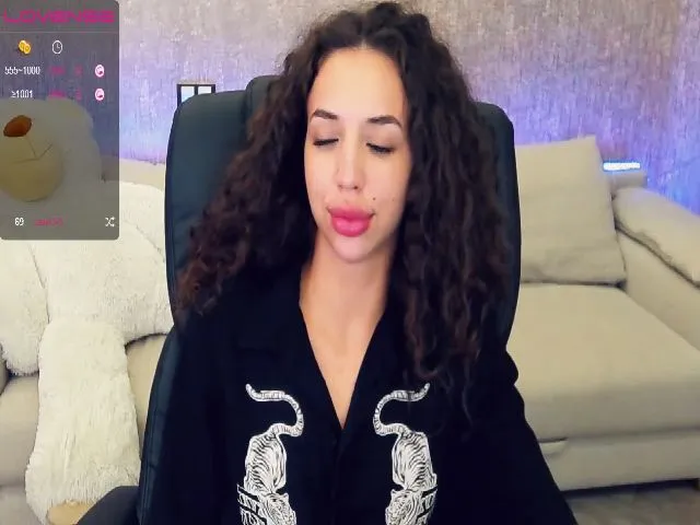 Live sex webcam photo for Simba_Leo #254848733