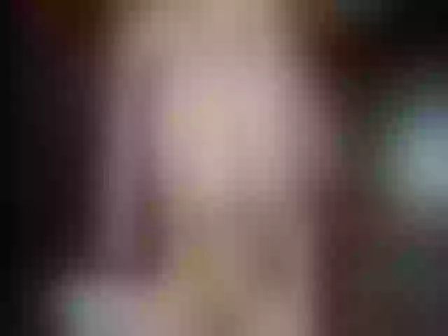 Live sex webcam photo for JenniferLuvv #264224086
