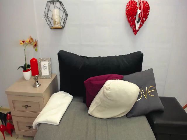 Live sex webcam photo for LaylaFantasy #259958903