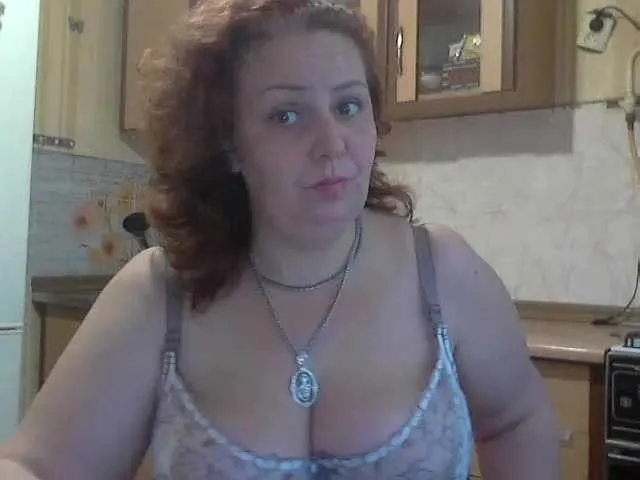 Live sex webcam photo for LilyTanya #240900474