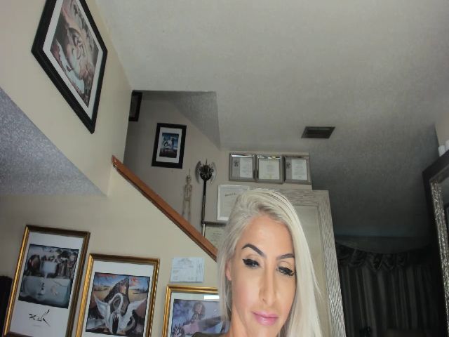 Live sex webcam photo for ADRIANA_FOX #265356963